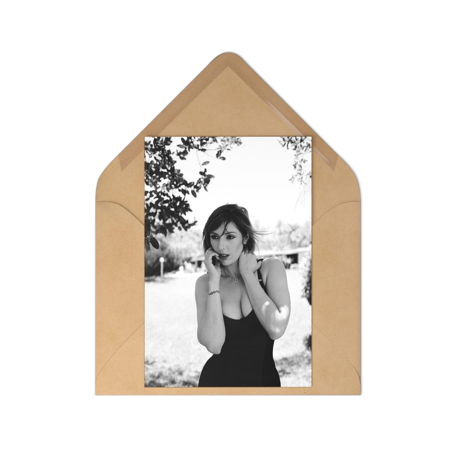 Lauren Phillips Noir Postcard Set - Image 4